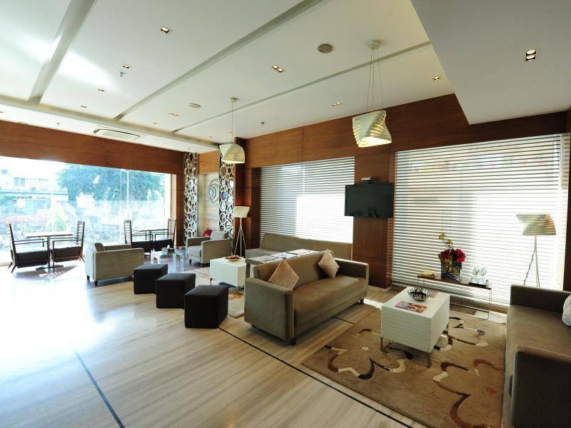 Hotel Suba Star Ahmedabad Luaran gambar