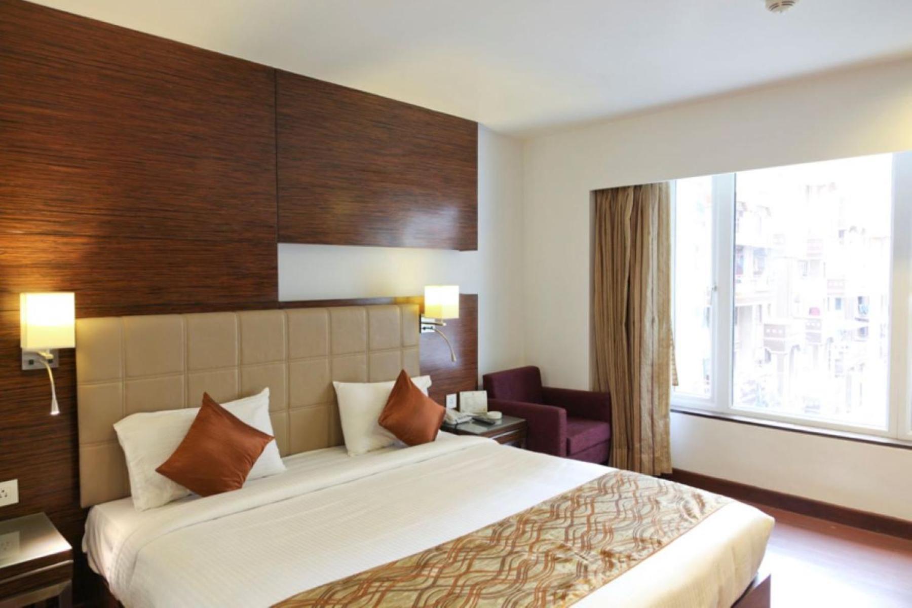 Hotel Suba Star Ahmedabad Luaran gambar