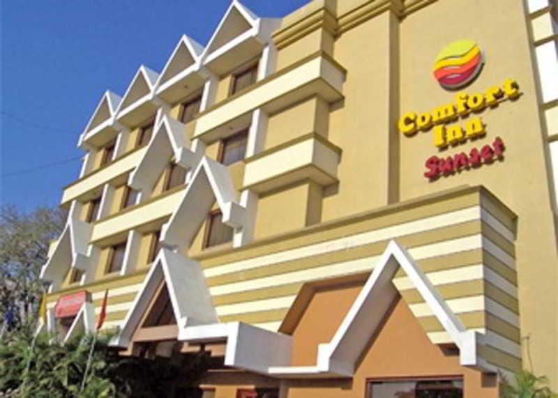 Hotel Suba Star Ahmedabad Luaran gambar